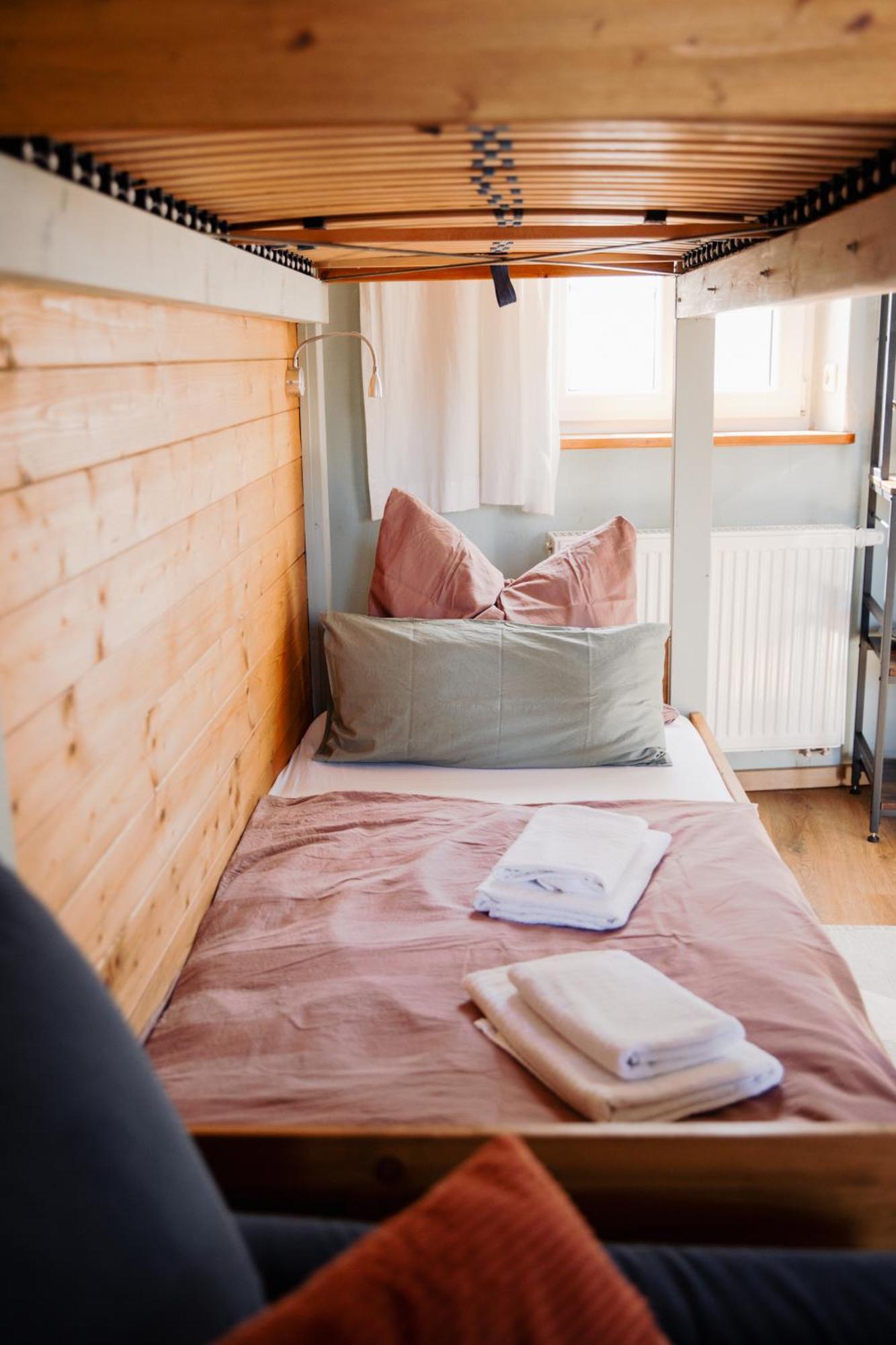 Apartment Adele - Ruhig, Direkt Am Elberadweg & Badesee Mit Balkon *