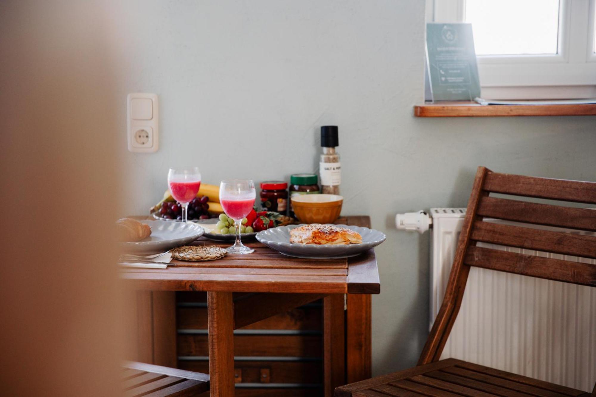 Apartment Adele - Ruhig, Direkt Am Elberadweg & Badesee Mit Balkon